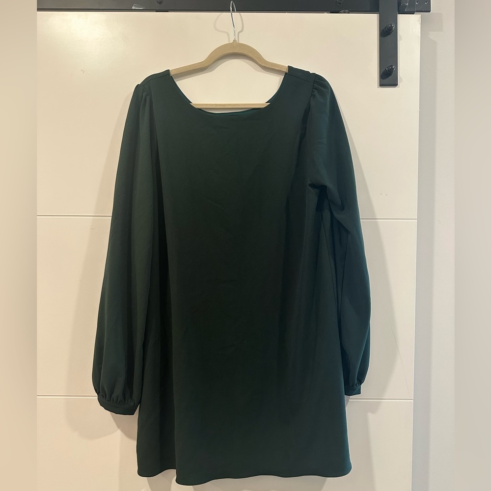LuLu’s Dark Green Long Sleeve Shift Dress